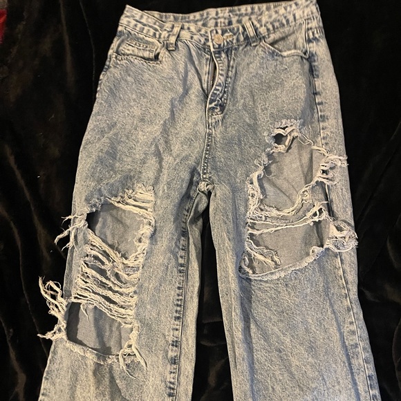 Closet clean out - Picture 1 of 1